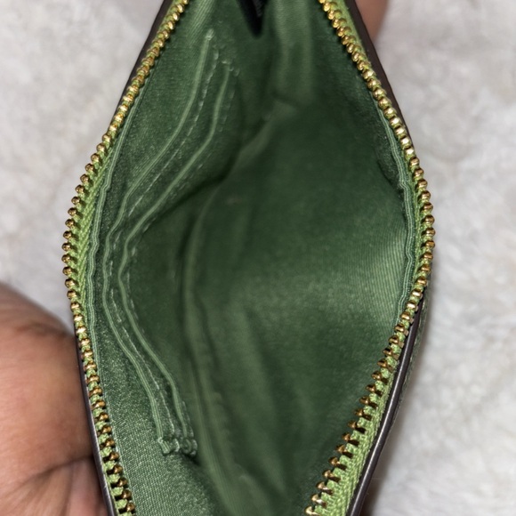 💚 COACH NEON GREEN WALLET 💚 - Picture 2 of 2